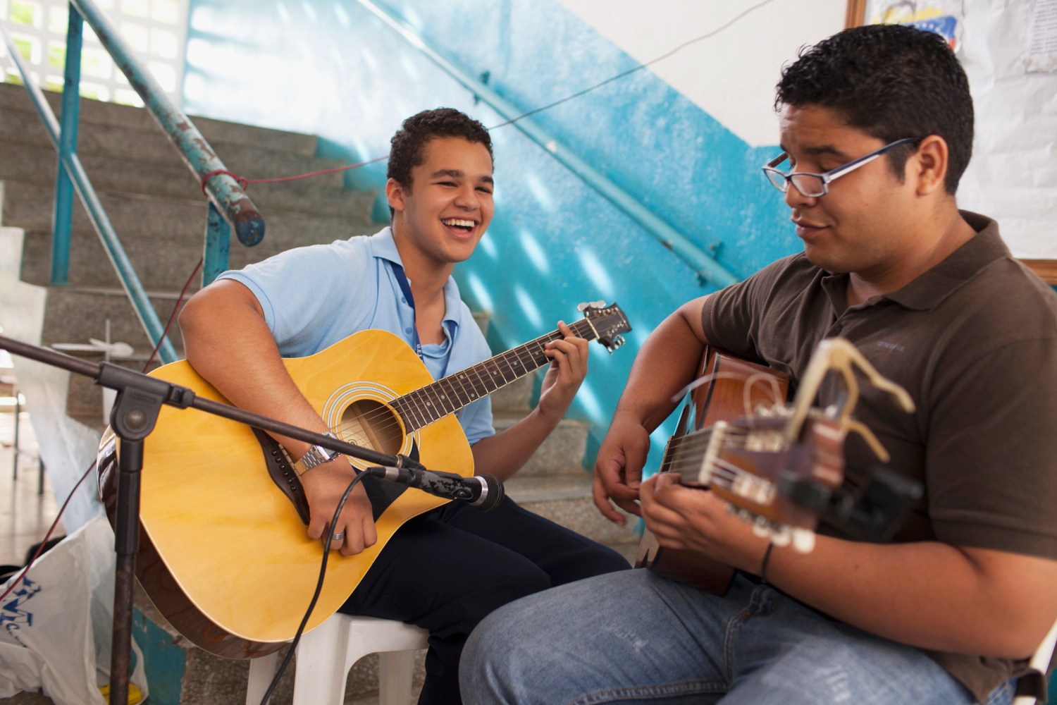 Students in Venezuela play guitars