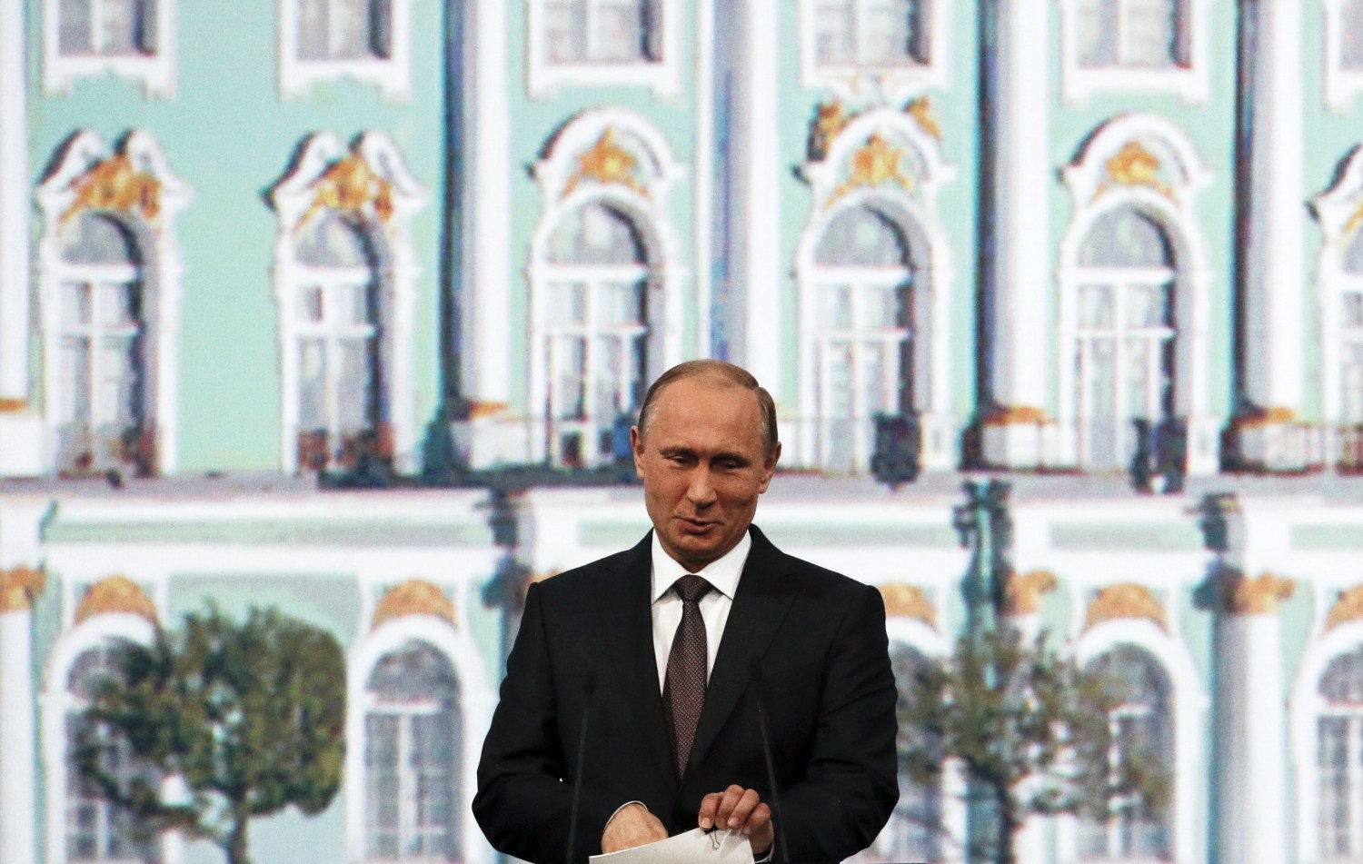 Russian President Vladimir Putin speaks during a session of the St. Petersburg International Economic Forum 2015 (SPIEF 2015) in St. Petersburg, Russia, June 19, 2015. Putin said on Friday Russia was doing well in tackling its economic crisis, aggravated by Western sanctions over the Ukraine crisis and a fall in global oil prices. REUTERS/Grigory Dukor - GF10000133125
