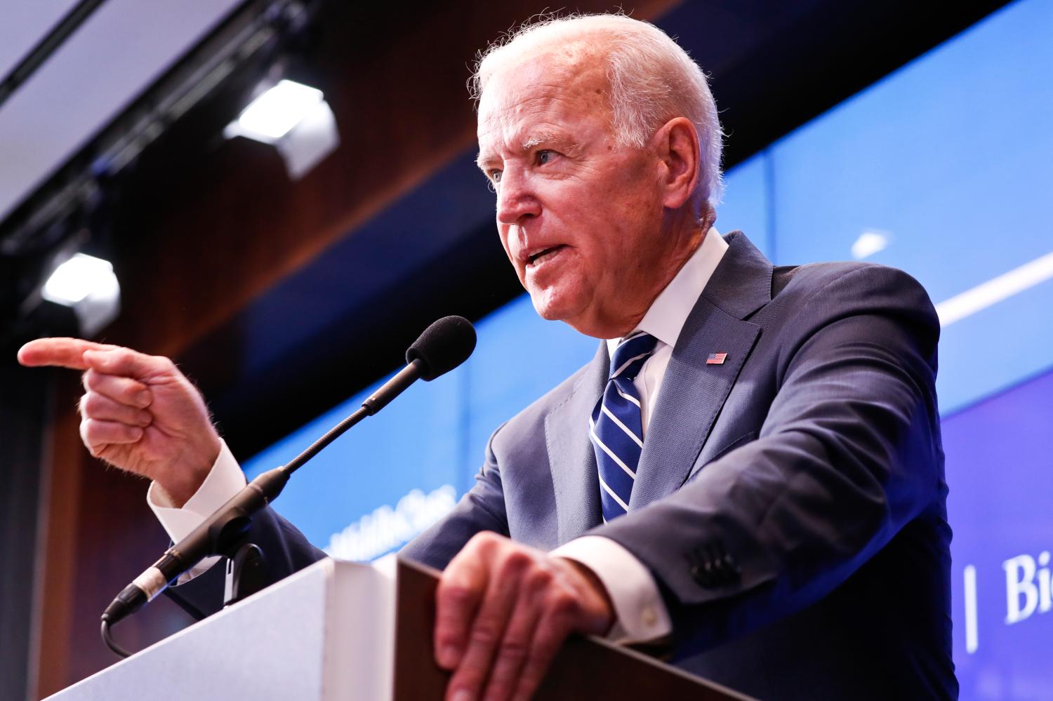 Vice President Joe Biden speaking at a Brookings-Biden Institute event, May 8, 2018 (Paul Morigi photos)