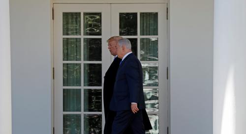 U.S. President Donald Trump and Israel Prime Minister Benjamin Netanyahu walk to the Oval Office of the White House in Washington, U.S., March 5, 2018. REUTERS/Kevin Lamarque - RC1A06A4D5F0