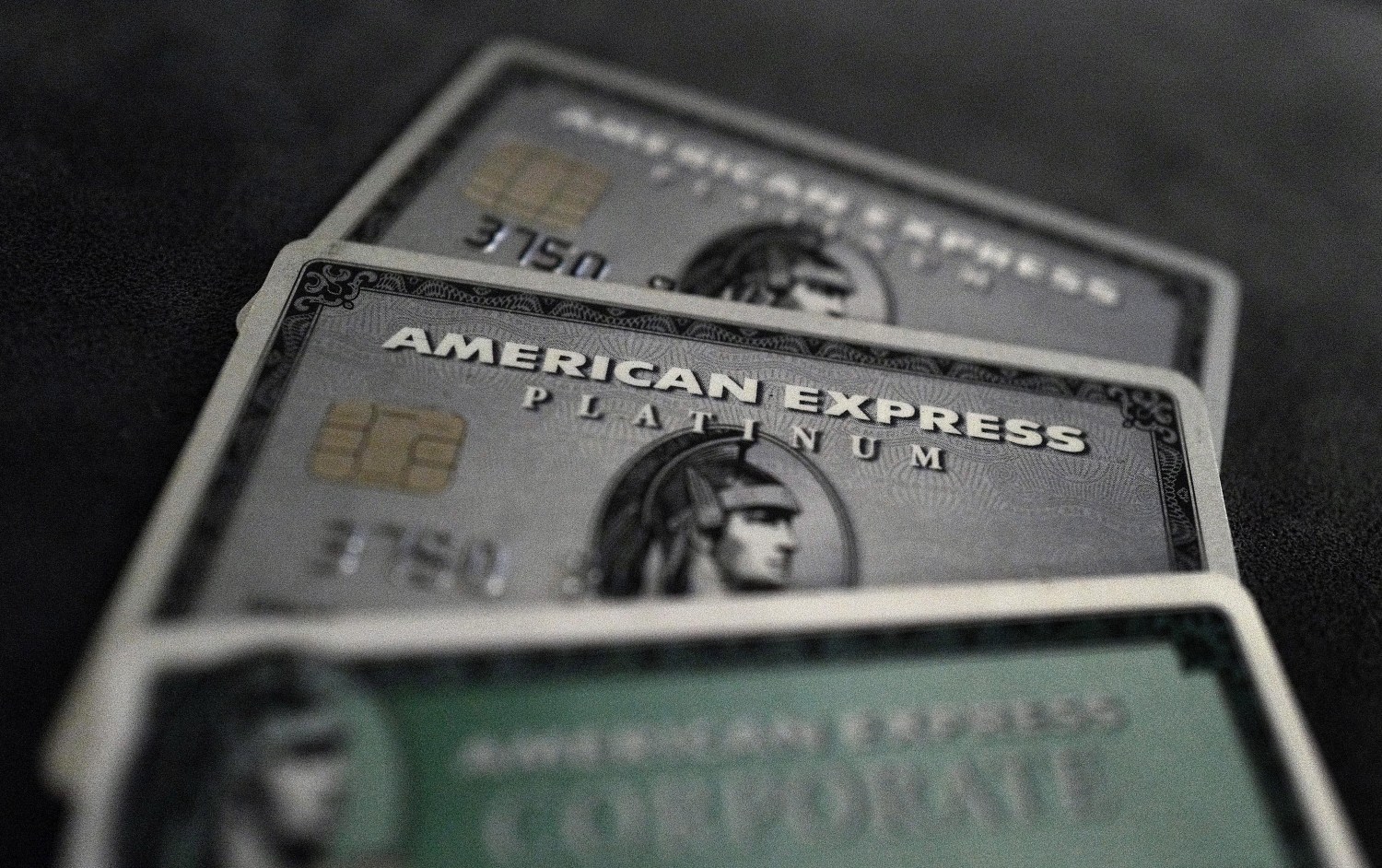 Credit cards of American Express are photographed in this illustration picture in this March 17, 2016, file photo. REUTERS/Kai Pfaffenbach/Illustration/Files  GLOBAL BUSINESS WEEK AHEAD PACKAGE - SEARCH 'BUSINESS WEEK AHEAD APRIL 18'  FOR ALL IMAGES - GF10000384784