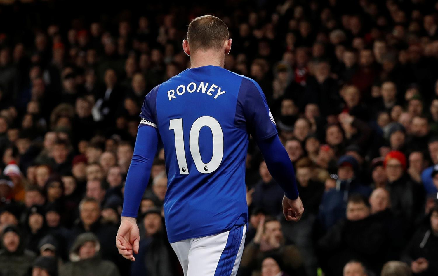 Soccer Football - Premier League - Everton vs Manchester United - Goodison Park, Liverpool, Britain - January 1, 2018 Everton's Wayne Rooney as Manchester United fans look on Action Images via Reuters/Lee Smith