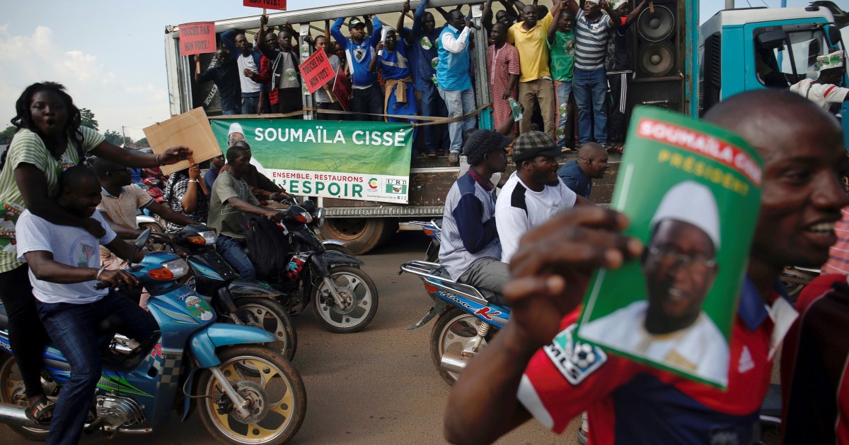 Visual context for "dabam" — gbansabila n nyɛ ban ʒi chɛchɛ buɣuma zuɣu chɛchɛ buɣuma maa nyɛla din mali kom dabam dabam shɛli nyɛla zaɣ sabila ka bi