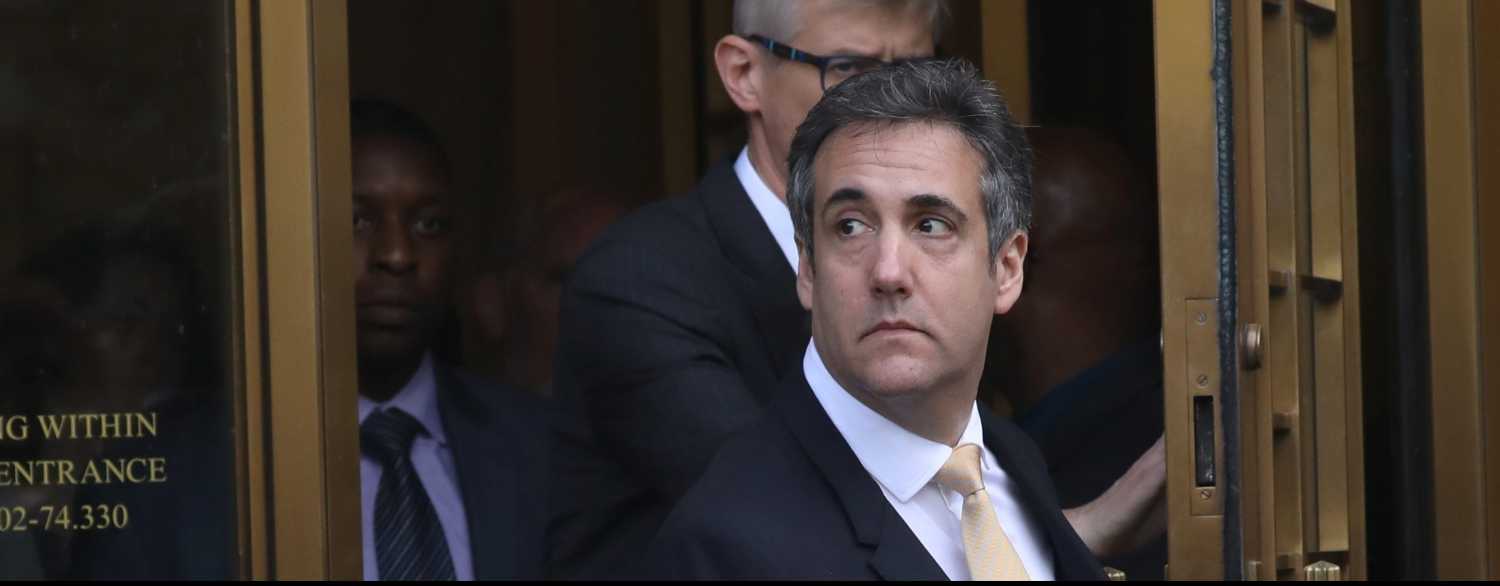 U.S. President Donald Trump's former lawyer, Michael Cohen, leaves the Daniel Patrick Moynihan United States Court House in lower Manhattan, New York City, U.S. August 21, 2018.  REUTERS/Mike Segar - RC11BD6048D0