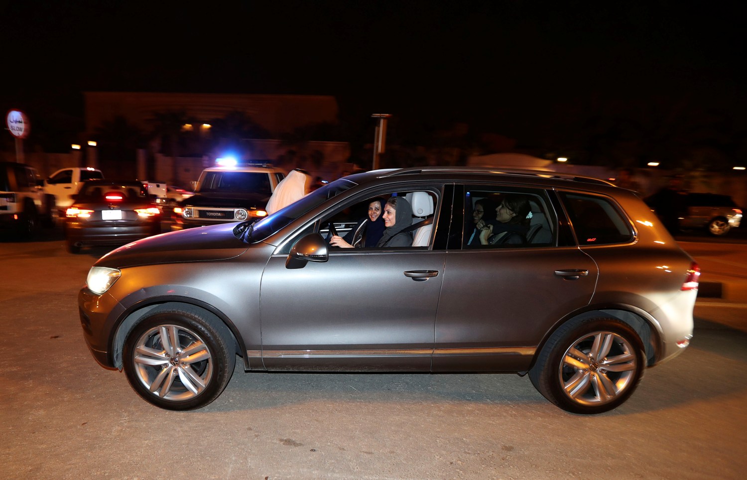 A Saudi woman drives her car in Al Khobar, Saudi Arabia, June 24, 2018. REUTERS/Hamad I Mohammed - RC149DE96480