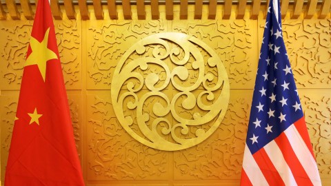 Chinese and U.S. flags are set up for a meeting during a visit by U.S. Secretary of Transportation Elaine Chao at China's Ministry of Transport in Beijing, China April 27, 2018. Picture taken April 27, 2018. REUTERS/Jason Lee - RC187D978C20