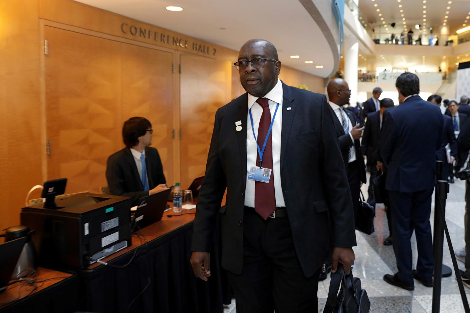 South Africa's Finance Minister Nhlanhla Nene arrives at G-20 plenary during the IMF/World Bank spring meeting in Washington, U.S., April 20, 2018. REUTERS/Yuri Gripas - RC1E22652BA0