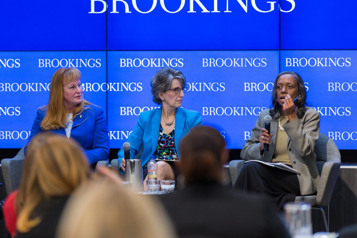 Learn from world-class instructors and experts in the Women's Leadership Program