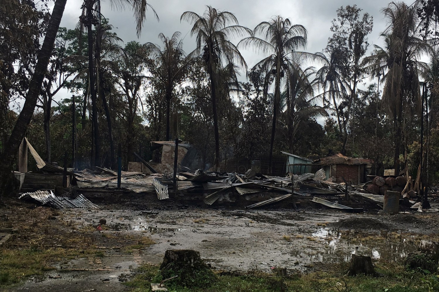 A burnt house is seen in a village near Maungdaw, in the north of Rakhine state, Myanmar, September 12, 2017. REUTERS/Stringer - RC11C06BA010