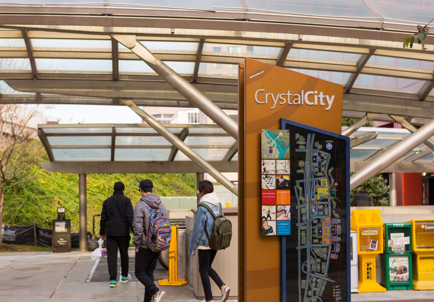 Crystal City metro station