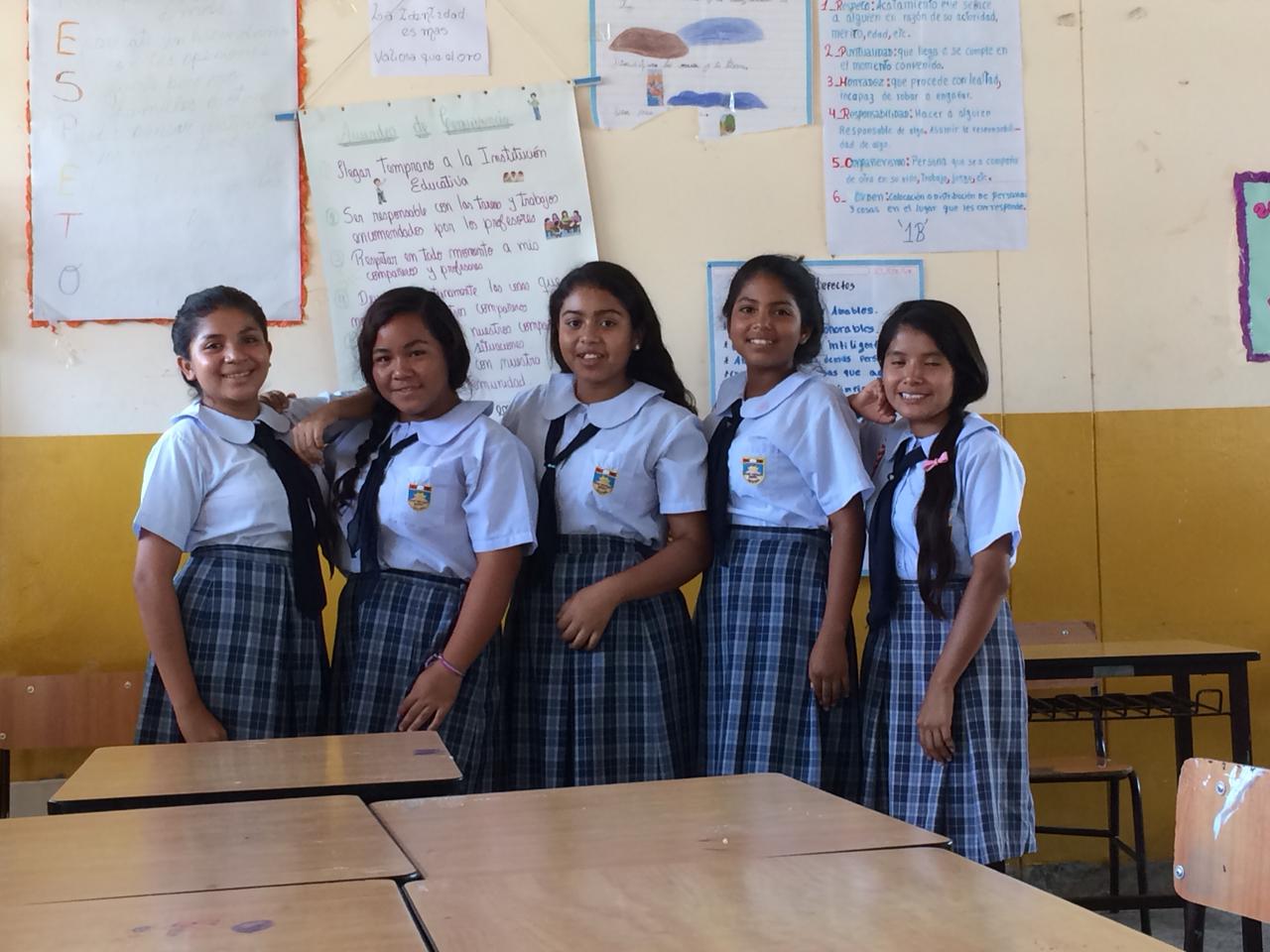 Girls in Peru