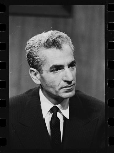 Head shot Shah of Iran, Washington, D.C.. Source: https://commons.wikimedia.org/wiki/File:Head_shot_of_Mohammad_Reza_Pahlavi.tif