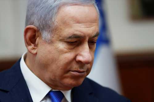 Israeli Prime Minister Benjamin Netanyahu attends the weekly cabinet meeting in Jerusalem March 3, 2019. REUTERS/Ronen Zvulun - RC11FB562270