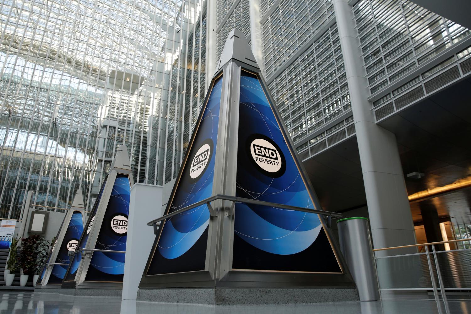 An atrium is seen at the World Bank headquarters building during the IMF/World Bank annual meetings in Washington, U.S., October 14, 2017. REUTERS/Yuri Gripas - RC1A8C4E8F00