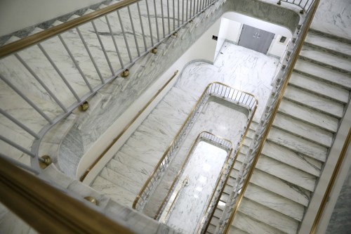A stairwell is empty in the Rayburn House Office Building weeks before the end of the current term, as dozens of outgoing and incoming members of Congress move into and out of Washington as votes on a potential federal government shutdown loom, on Capitol Hill in Washington, U.S., December 17, 2018. REUTERS/Jonathan Ernst - RC1FD4DF5890