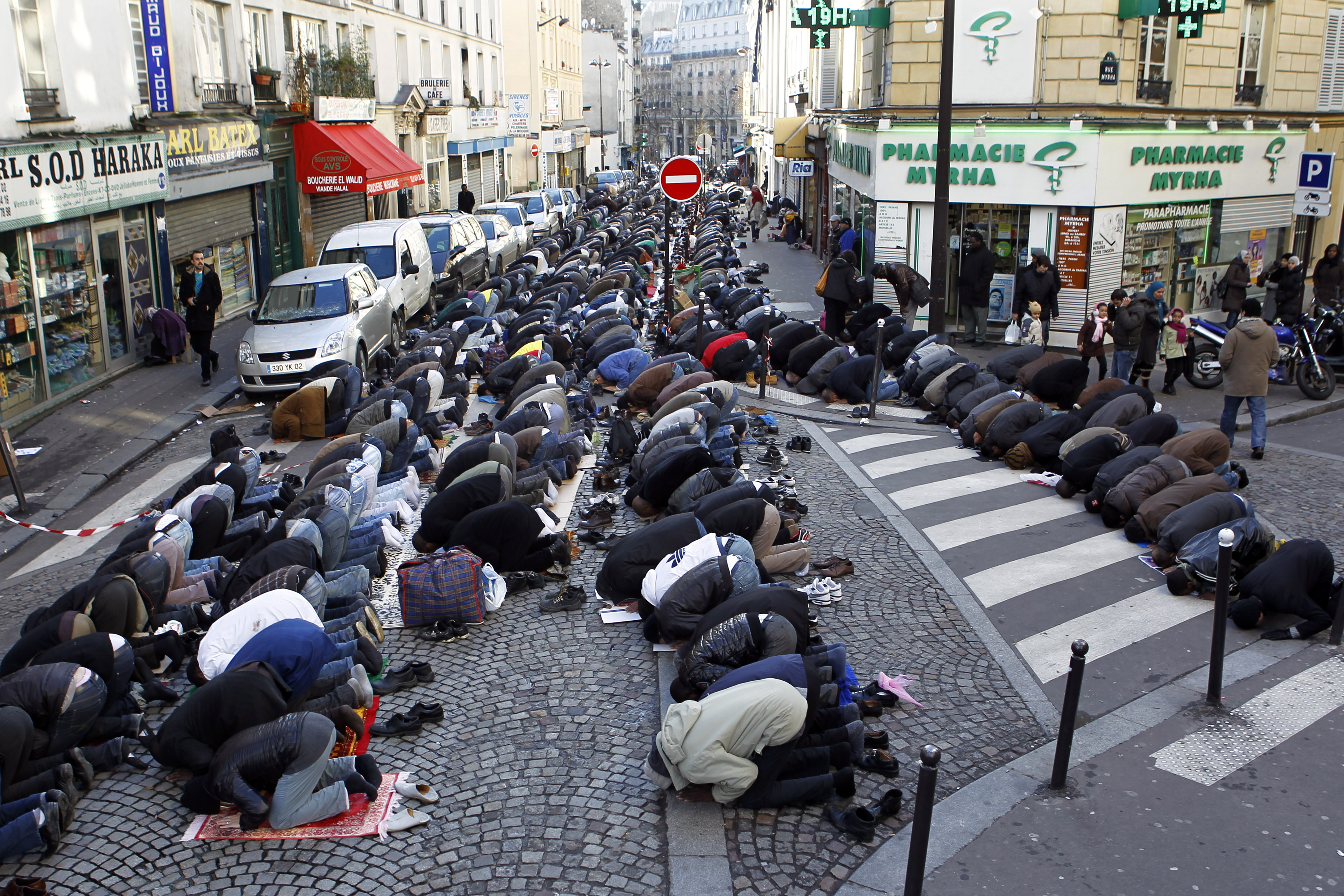 The One Percent Problem: Muslims in the West and the Rise of the ...