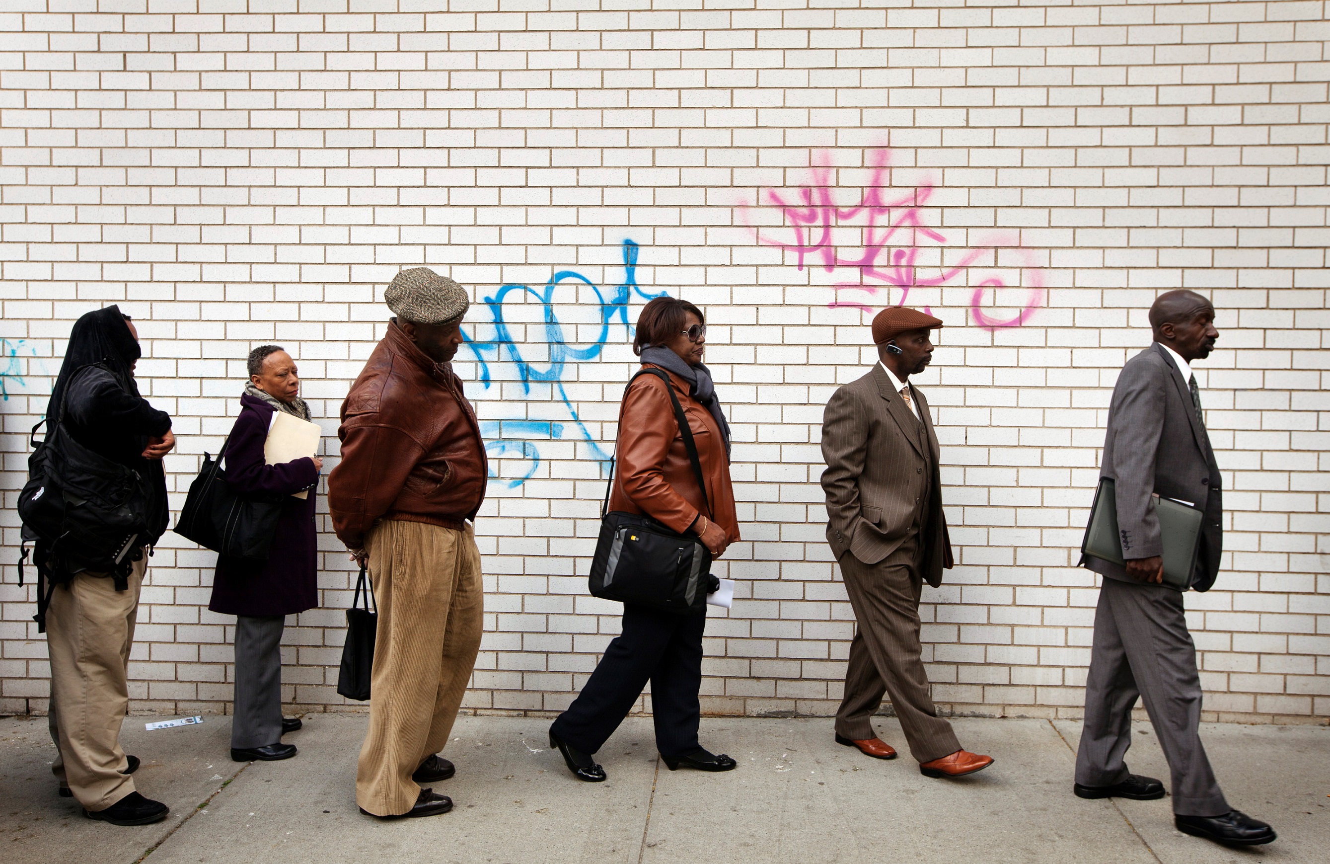 One in four U.S. workers collect unemployment benefits 