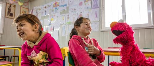 Children in Ahlan Simsim lab