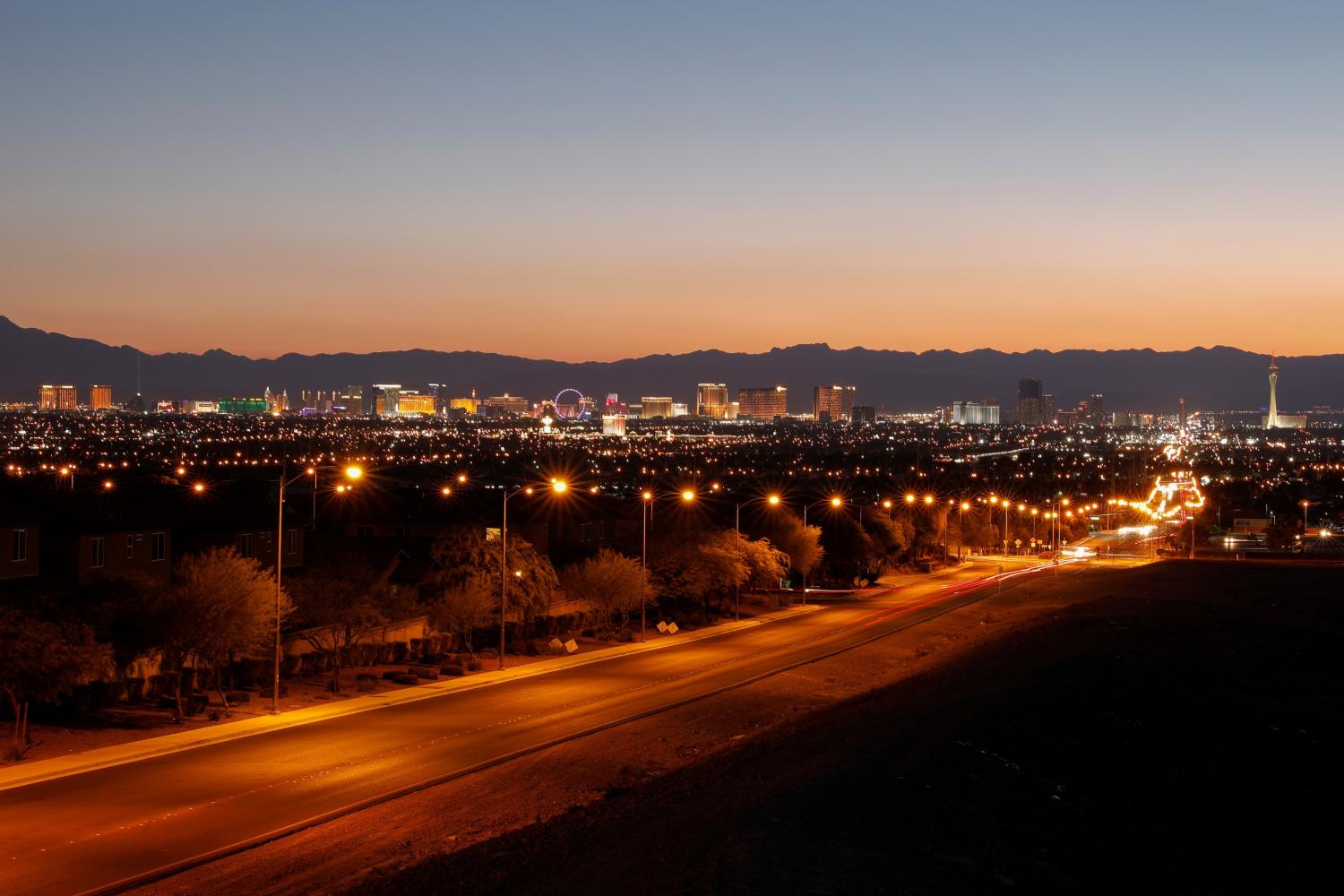 A general view of Las Vegas, Nevada, U.S., August 26, 2018. Picture taken August 26, 2018.  REUTERS/Mike Blake - RC1EF10110E0