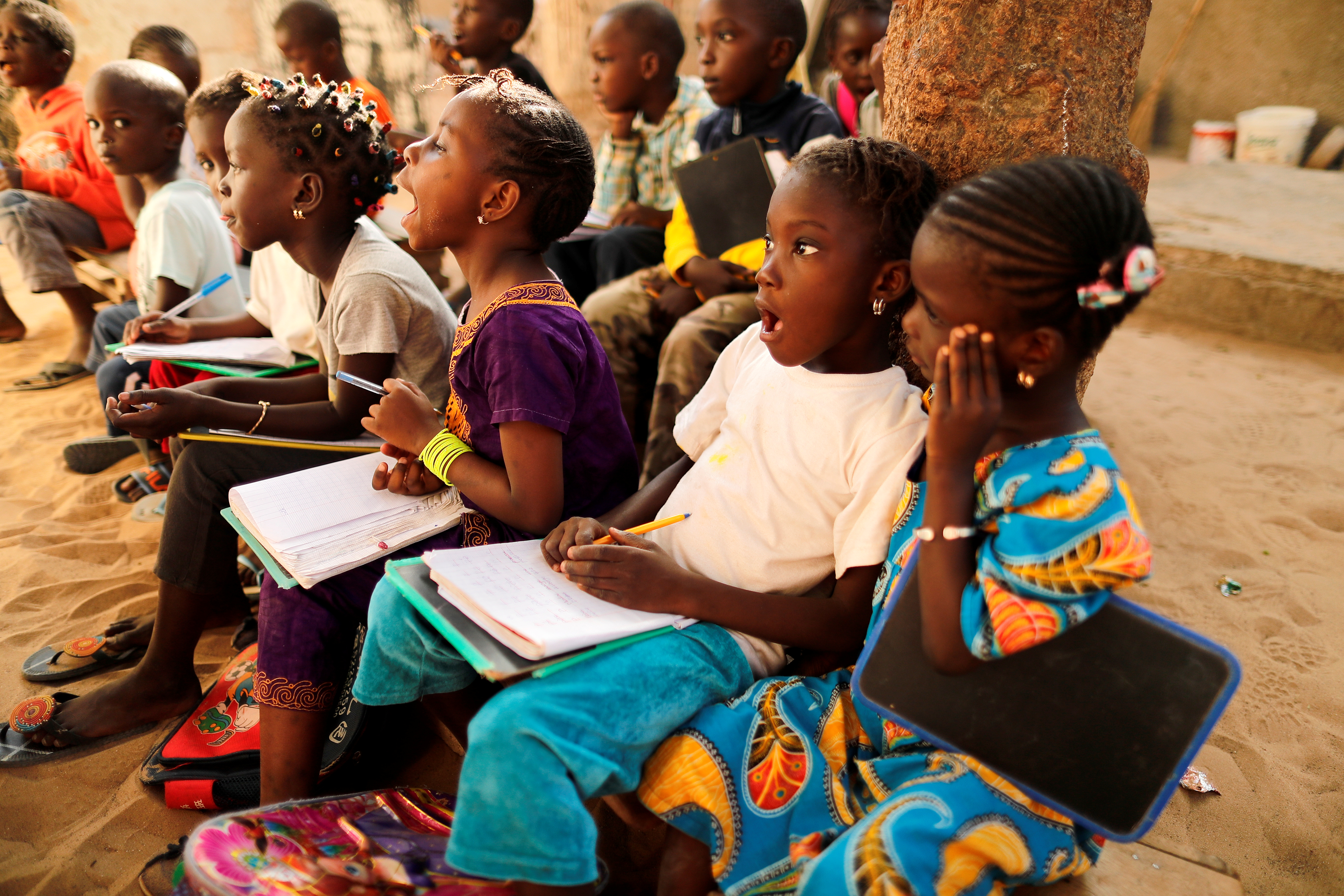 forholdsord heldig største African states' varying progress toward gender equality in education