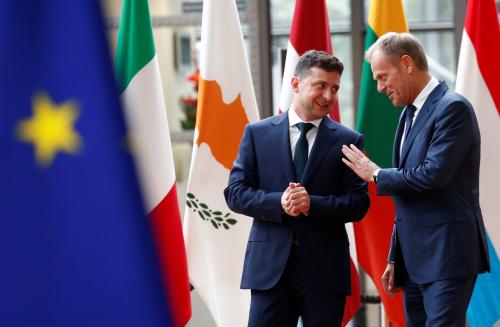 Ukrainian President Volodymyr Zelenskiy speaks with European Council President Donald Tusk in Brussels, Belgium, June 5, 2019. REUTERS/Francois Lenoir - RC1ECA5FFC30