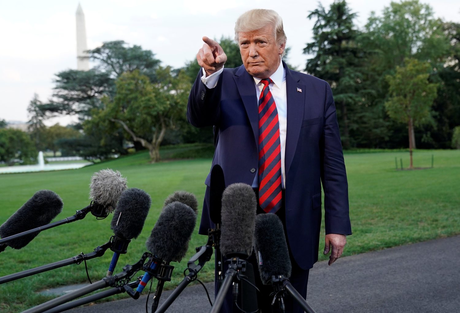 U.S. President Donald Trump speaks to reporters as he departs for Baltimore, Maryland from the South Lawn of the White House in Washington U.S., September 12, 2019. REUTERS/Kevin Lamarque - RC19CC8CBAF0