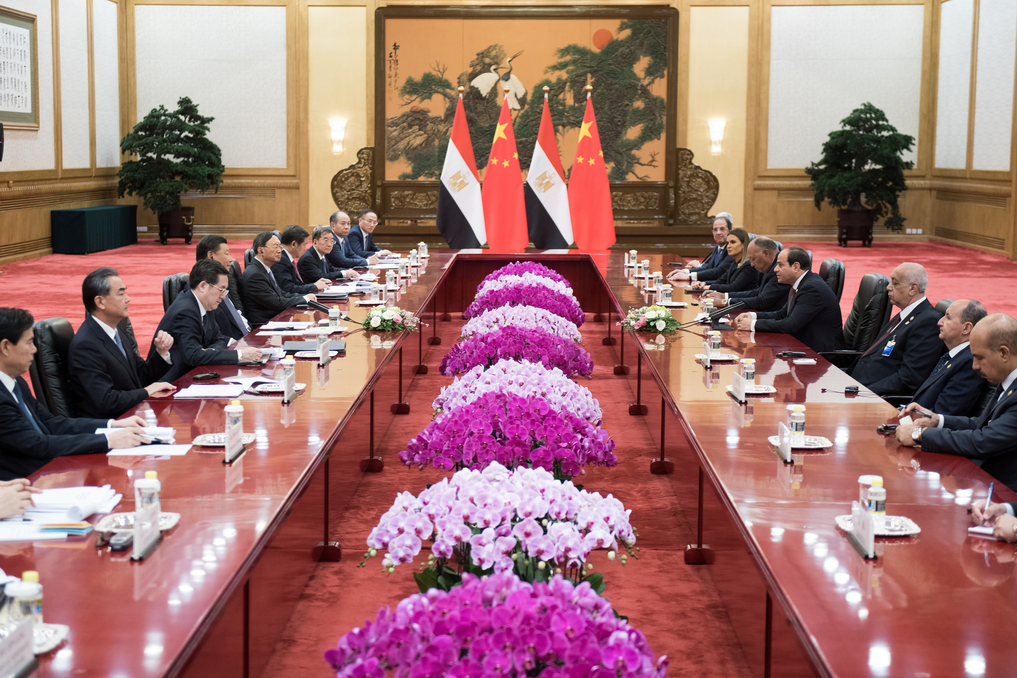 بكين تنادي: تقييم حضور الصين المتنامي في شمال أفريقيا