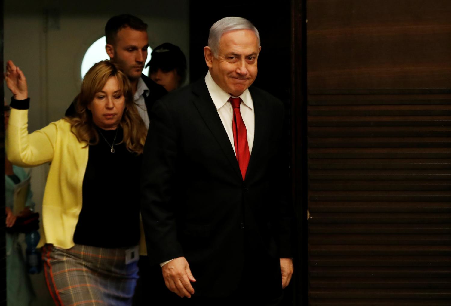 Israeli Prime Minister Benjamin Netanyahu arrives to deliver a statement during a news conference in Jerusalem September 18, 2019. REUTERS/Ronen Zvulun - RC164DDDFFF0