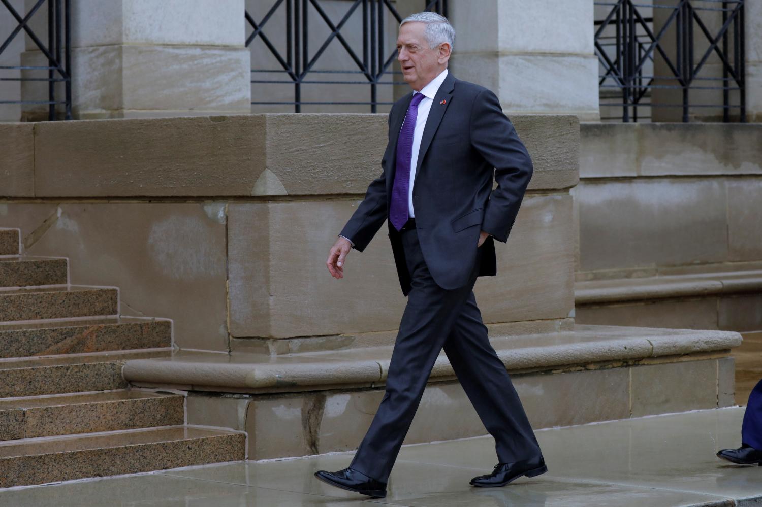 U.S. Defense Secretary James Mattis arrives to welcome Chinese Minister of National Defense Gen. Wei Fenghe to the Pentagon in Arlington, Virginia, U.S., November 9, 2018. REUTERS/Yuri Gripas - RC1F0A5D6A90