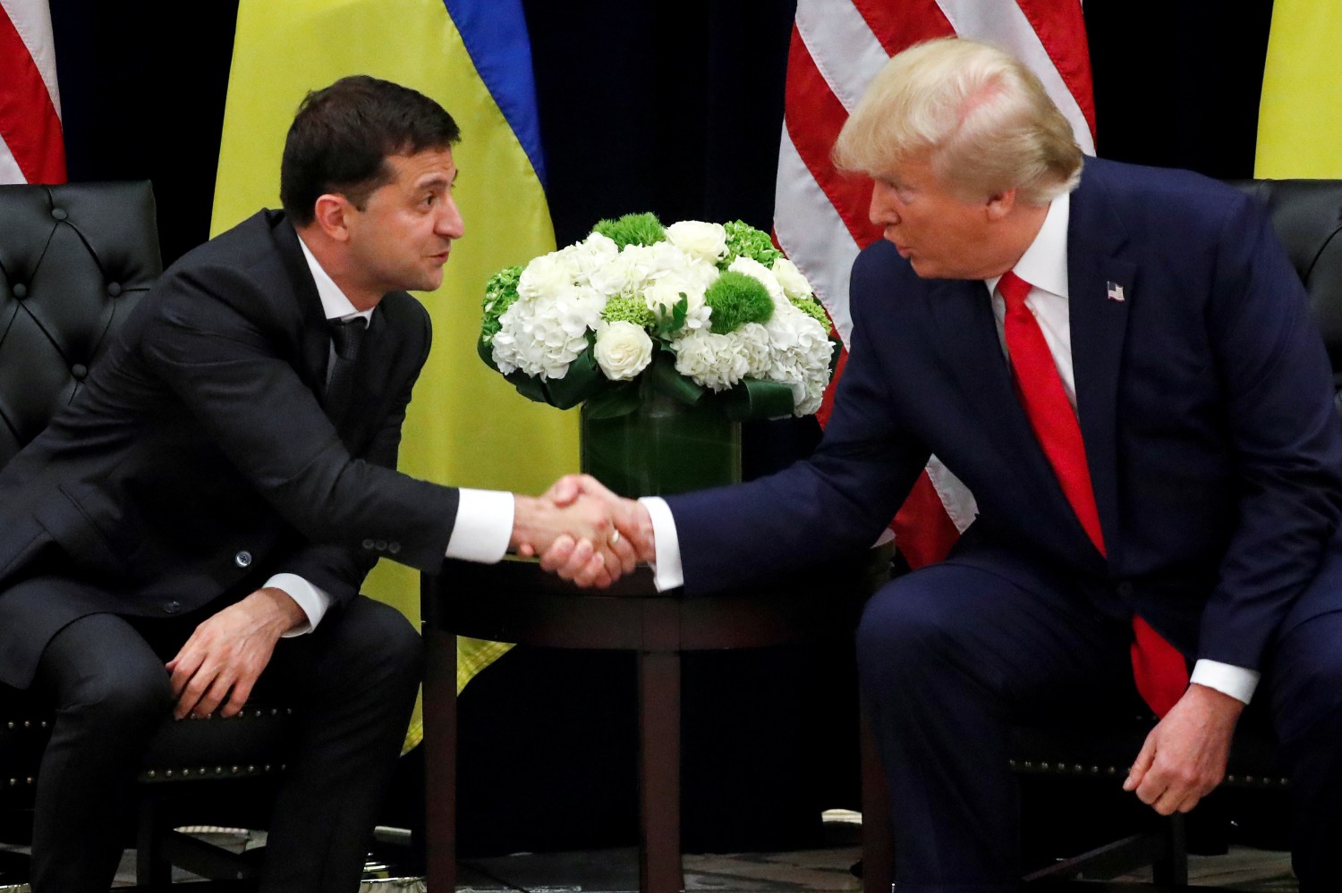 Ukraine's President Volodymyr Zelenskiy greets U.S. President Donald Trump during a bilateral meeting on the sidelines of the 74th session of the United Nations General Assembly (UNGA) in New York City, New York, U.S., September 25, 2019. REUTERS/Jonathan Ernst - RC1F5F5CFED0
