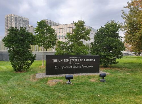 A view shows the U.S. embassy in Kiev, Ukraine September 25, 2019. REUTERS/Valentyn Ogirenko - RC16923BA100