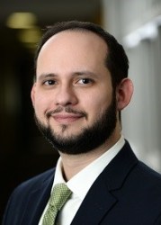 Daniel Perez Headshot