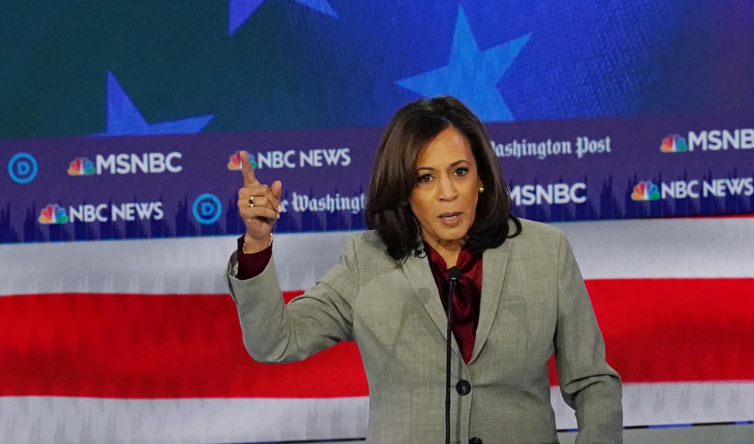 Democratic presidential candidate Senator Kamala Harris speaks during the fifth 2020 campaign debate at the Tyler Perry Studios in Atlanta, Georgia, U.S., November 20, 2019. REUTERS/Brendan McDermid - HP1EFBL08V31G