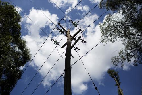 A utility pole supporting wires for electricity distribution is seen in Nairobi, Kenya, November 11, 2015. The board of Kenya's biggest power generator, KenGen, has approved a rights issue plan and will seek shareholder approval on Dec. 16, the firm said in a statement on Wednesday. The plan, which also needs regulatory approvals, would involve issuing up to 7.802 billion shares at price to be set. REUTERS/Siegfried Modola  - GF20000054611