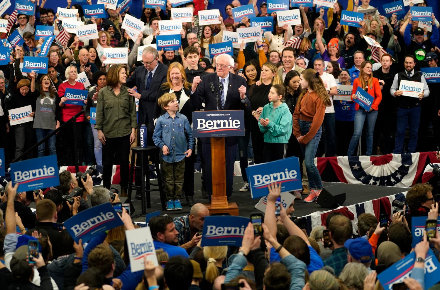 Democratic U.S. presidential candidate Senator Bernie Sanders is accompanied by his wife Jane O’Meara Sanders and other relatives as he arrives to speak at his New Hampshire primary night rally in Manchester, N.H., U.S., February 11, 2020. REUTERS/Rick Wilking