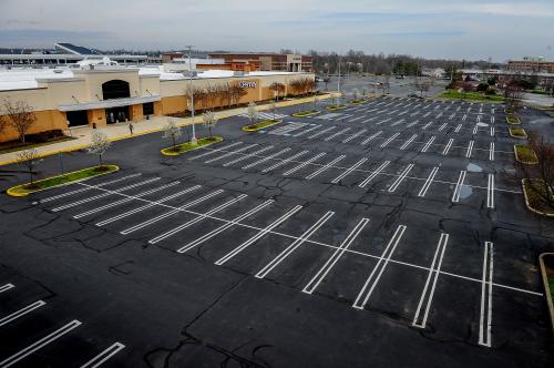A general view shows almost empty parking lots at Westfield Annapolis Mall, after Maryland Governor Larry Hogan ordered that all malls will close at 5 p.m. to prevent the spread of coronavirus disease (COVID-19), in Annapolis, U.S., March 19, 2020. REUTERS/Mary F. Calvert