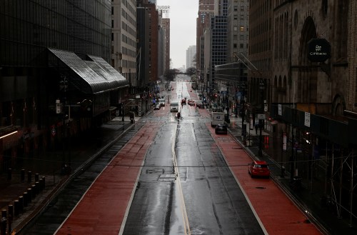 A nearly empty East 42nd Street is seen in midtown Manhattan as the coronavirus disease (COVID-19) outbreak continues, in New York City, New York, U.S., March 23, 2020. REUTERS/Mike Segar