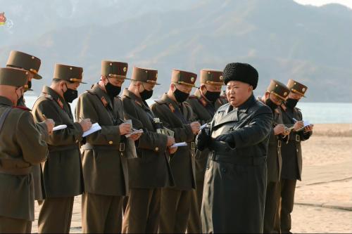 NORTH KOREA.- In the photo released on March 13 by the North Korean KCNA agency, North Korean leader Kim Jong-un is seen as he watches his troops fire rockets and artillery shells. There is one thing in particular that differentiates North Korean leader Kim Jong-un from his officers: he is the only one who does not wear a coronavirus mask. Kim has overseen multiple military exercises in recent weeks, as Pyongyang is organizing its response to stem an outbreak of the new coronavirus that has spread from China to the rest of the world. (PROHIBITED TO RESALE)