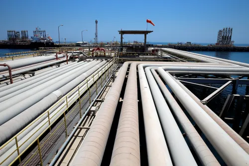 An oil tanker is being loaded at Saudi Aramco's Ras Tanura oil refinery and oil terminal in Saudi Arabia May 21, 2018. Picture taken May 21, 2018. REUTERS/Ahmed Jadallah