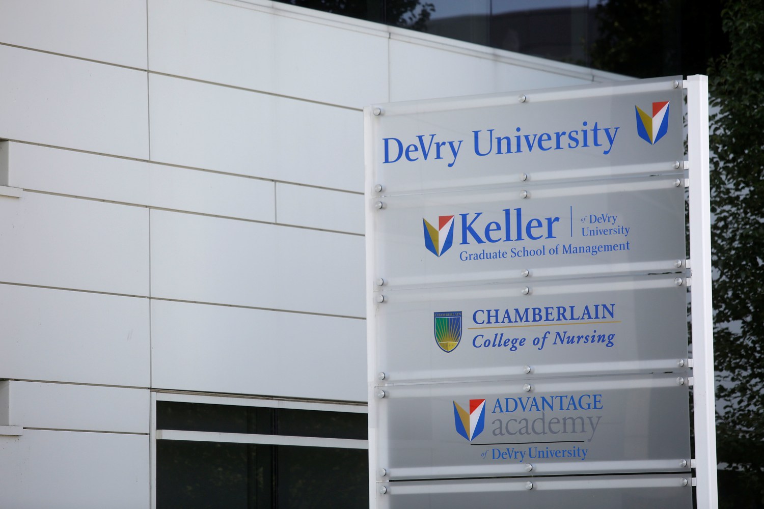 Commercials for college? Advertising in higher education | Brookings