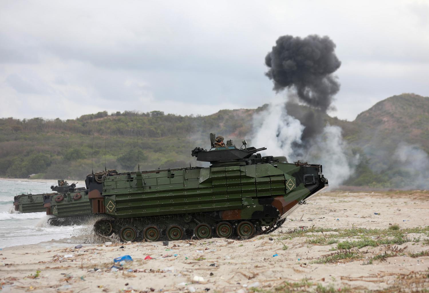 Tanks take part in the Amphibious Assault Demonstration during the Cobra Gold multilateral military exercise in Hat Yao Beach, Sattahip District, Chonburi Province, Thailand February 28, 2020. REUTERS/Soe Zeya Tun