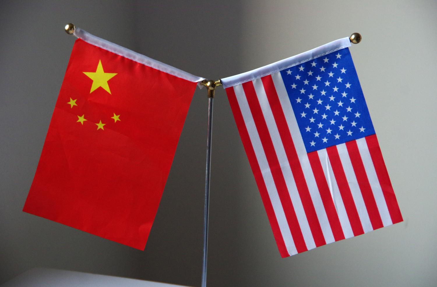 --FILE--Flags of China and the United States are pictured in Ji'nan city, east China's Shandong province, 4 June 2018.China on Tuesday (19 June 2018) urged the United States to be more rational concerning the ongoing trade issue and to stop undermining the interests of others as well as itself. Foreign Ministry spokesperson Geng Shuang made the remarks at a daily press briefing in response to a question on U.S. Secretary of State Mike Pompeo's recent speech at the Detroit Economic Club. According to reports, Pompeo blamed China's economic and trade policy for the trade issue in his speech Monday and said the United States will respond to "protect American property." "The spokesperson for the Ministry of Commerce has already declared China's solemn position on the economy and trade," said Geng, pointing out that the U.S. has confused right and wrong and the purpose of the accusation is to disguise its unilateralism and protectionism policy.No Use China. No Use France.