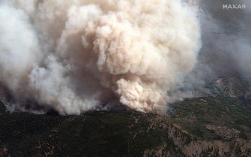 A high off-nadir image (satellite image collected at a steep angle) shows the August Complex wildfire, burning to the west of Chico, California and near Big Signal Peak in the northern California coast, U.S., September 14, 2020.   Satellite image ©2020 Maxar Technologies/Handout via REUTERS ATTENTION EDITORS - THIS IMAGE HAS BEEN SUPPLIED BY A THIRD PARTY. MANDATORY CREDIT. MUST NOT OBSCURE WATERMARK. MUST CREDIT MAXAR TECHNOLOGIES. NO RESALES. NO ARCHIVES.     TPX IMAGES OF THE DAY