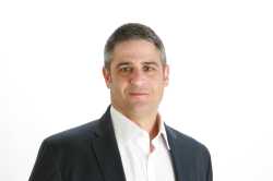 Michael Sinclair headshot