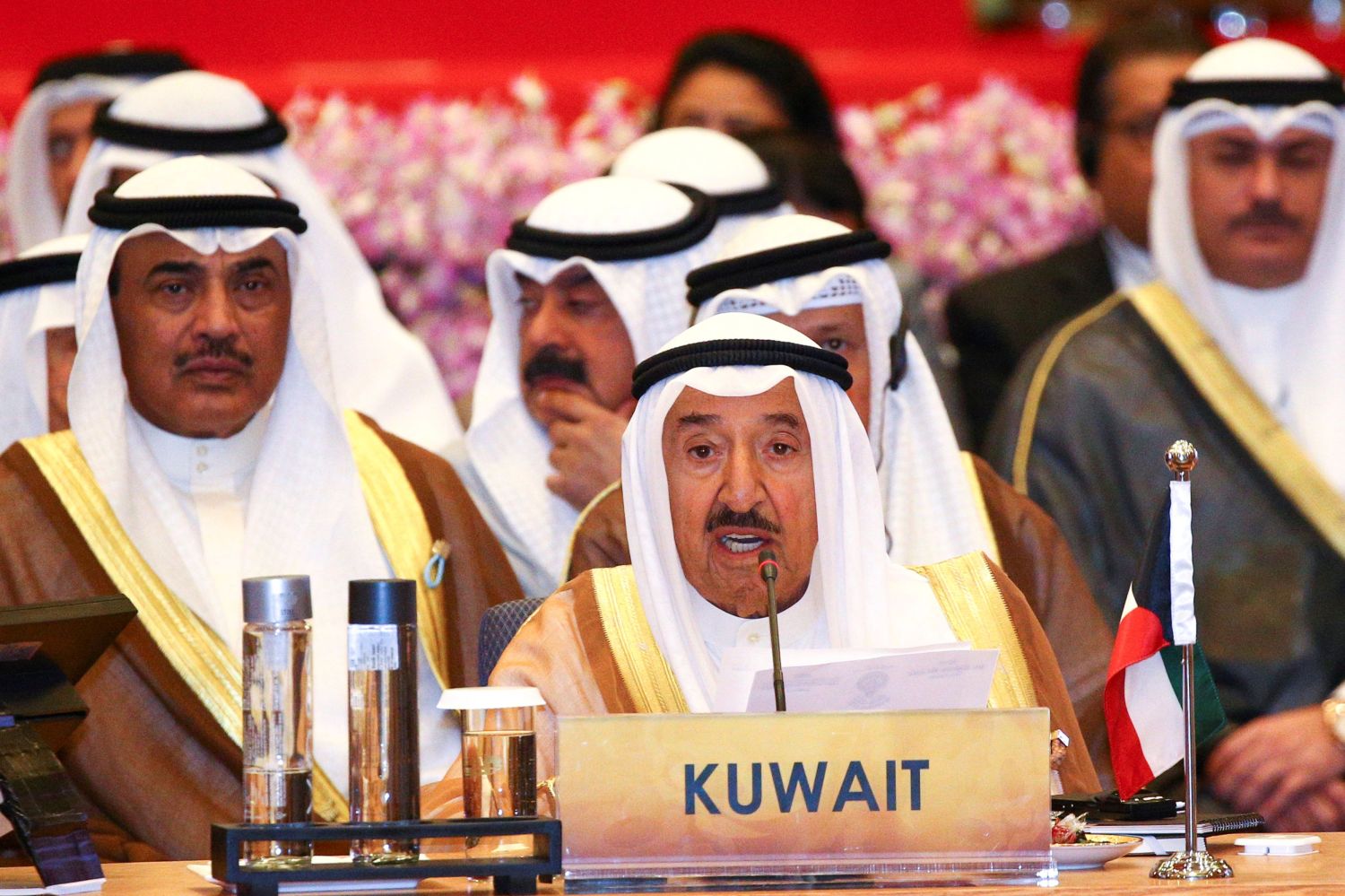 FILE PHOTO: Kuwait's Emir Sheikh Sabah Al-Ahmed Al-Jaber Al-Sabah speaks during a meeting at the Asia Cooperation Dialogue (ACD) summit at the Foreign Ministry in Bangkok, Thailand, October 10, 2016. REUTERS/Athit Perawongmetha/File Photo