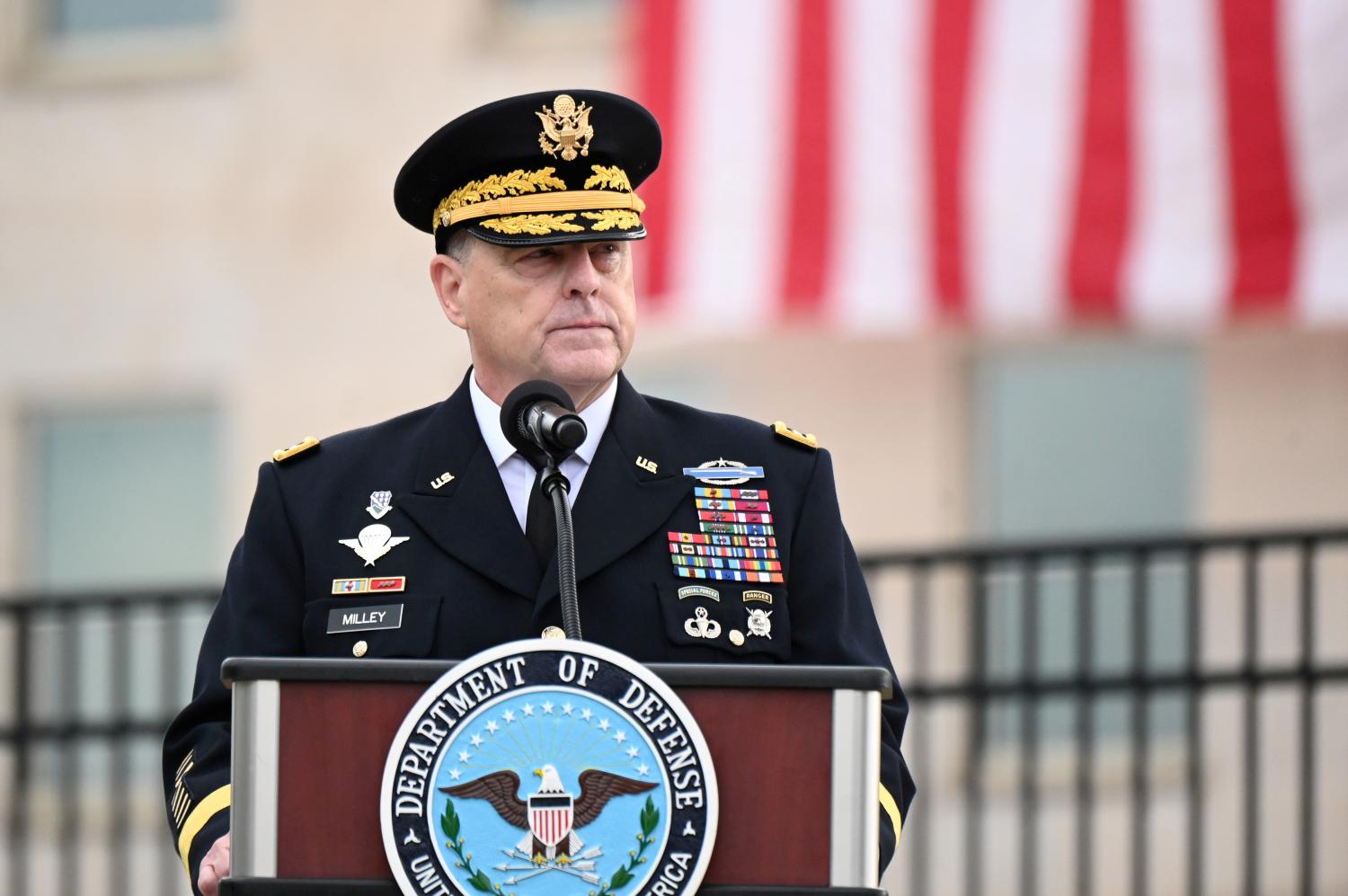 FILE PHOTO: U.S. Chairman of the Joint Chiefs of Staff General Mark Milley gives remarks during the 19th annual September 11 observance ceremony at the Pentagon in Arlington, Virginia, U.S., September 11, 2020. REUTERS/Erin Scott/File Photo