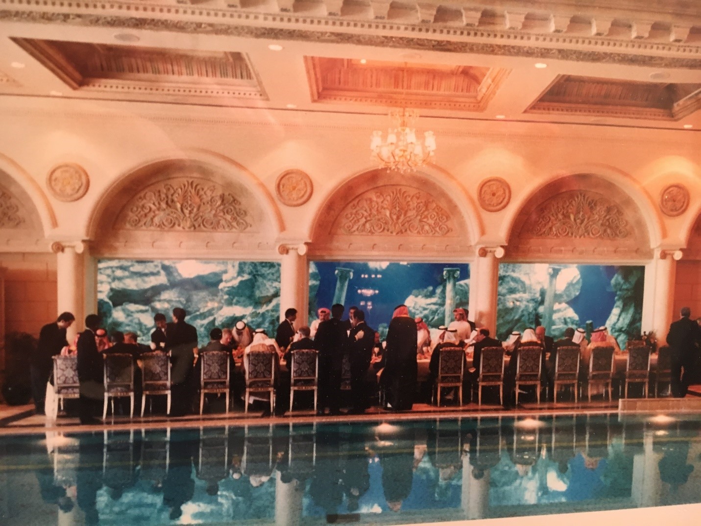 A photo from Bruce Riedel's collection of a dinner in Riyadh including Al Gore.