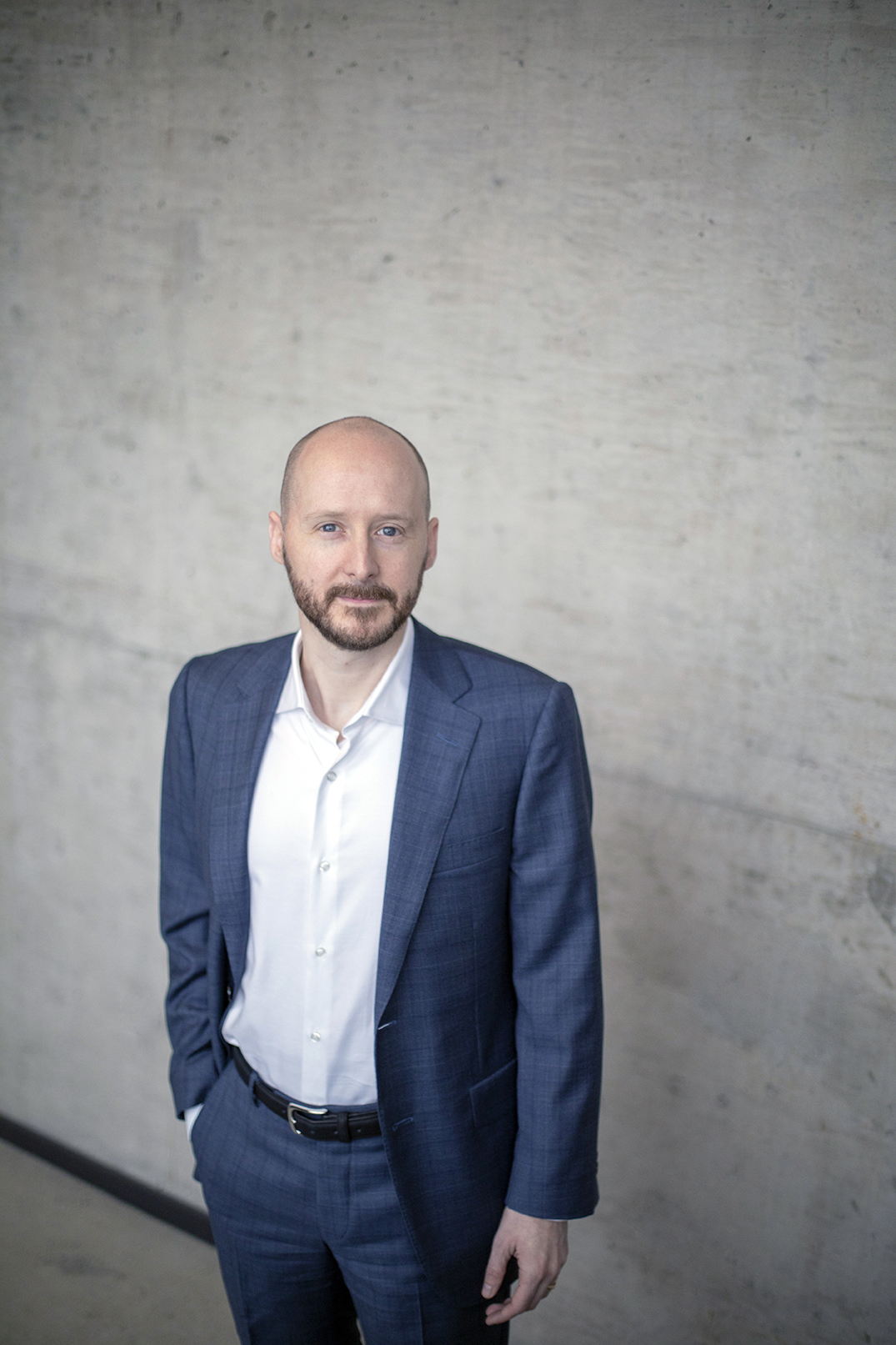 headshot Alberto Galasso