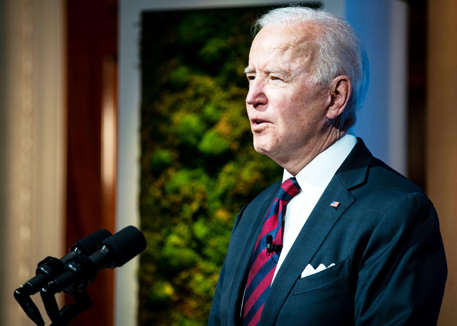 U.S. President Joe Biden speaks during a virtual Leaders Summit on Climate, in the East Room of the White House. U.S. Vice President Kamala Harris, John Kerry and Antony Blinken are also in attendance.Featuring: Joe BidenWhere: Washington, District of Columbia, United StatesWhen: 22 Apr 2021Credit: Al Drago/POOL via CNP/INSTARimages/Cover Images