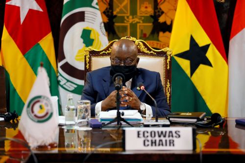 Ghanaian President Nana Akufo-Addo, new chairman of the Economic Community of West African States (ECOWAS), attends a consultative meeting in Accra, Ghana September 15, 2020. REUTERS/Francis Kokoroko